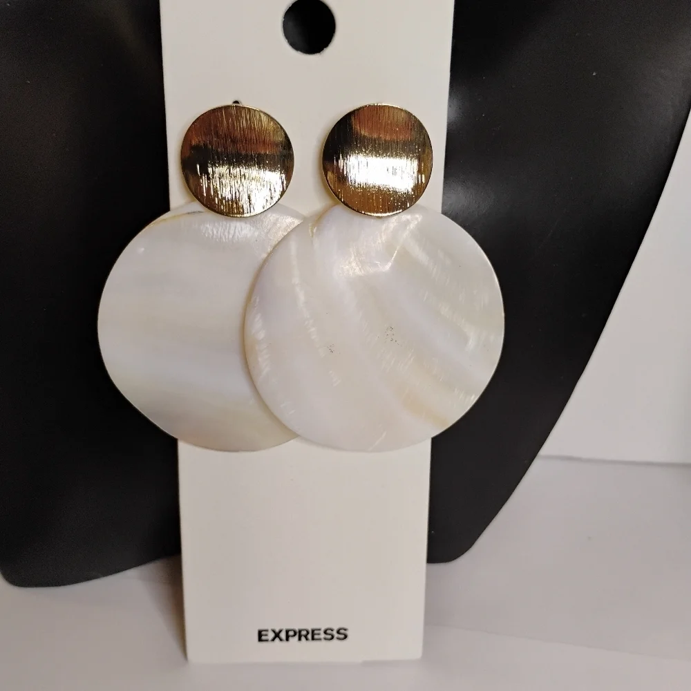 Elevate Your Style‎ with Express Brushed Gold Tone and Shell Earrings
